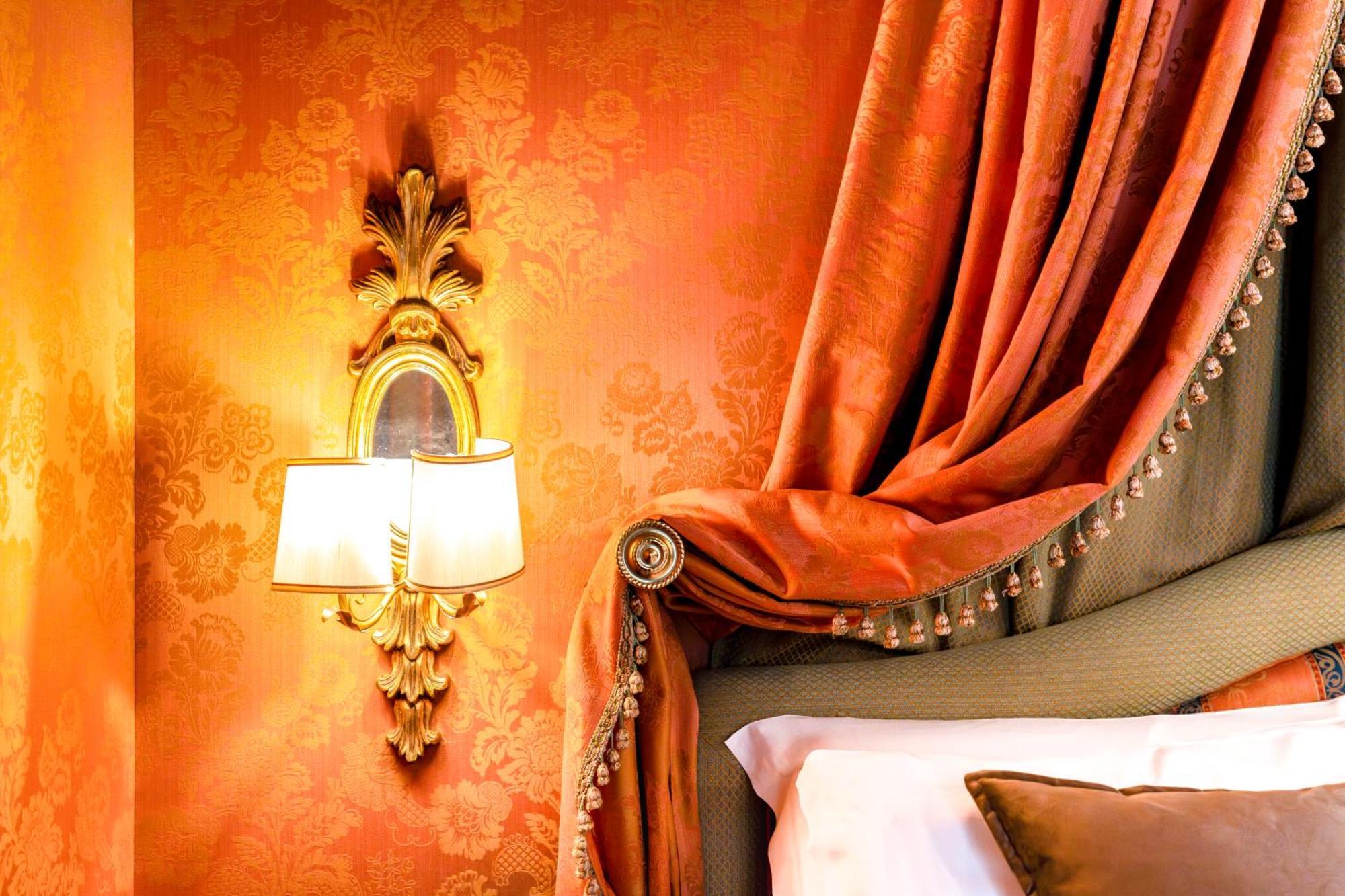 Junior Suite,1635245133:JPEG