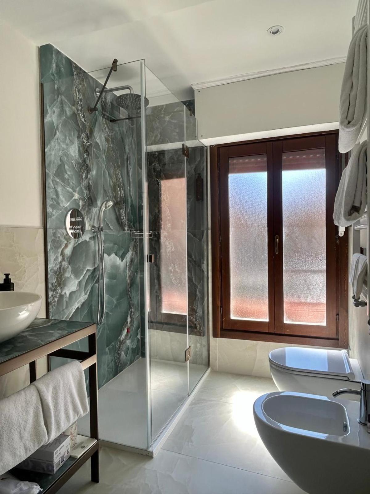 Classic Double Room Canal View
